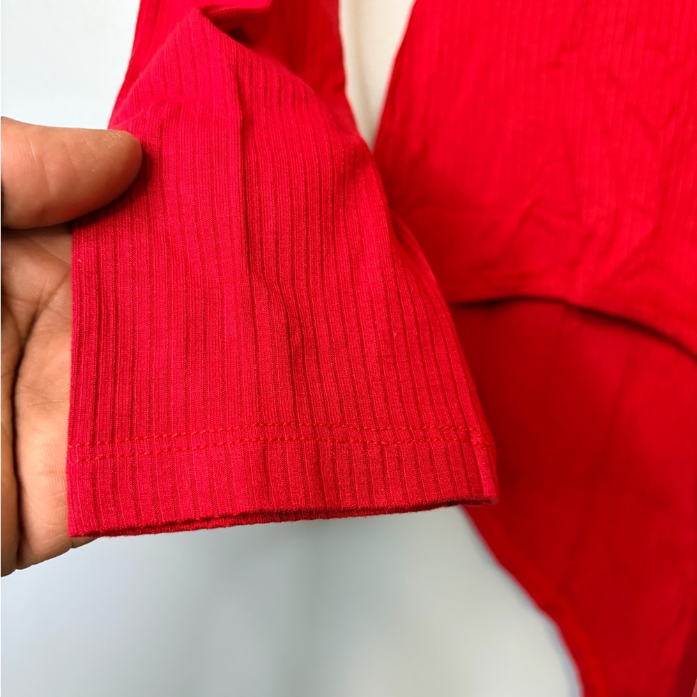 Red Ribbed V-Neck Long-Sleeve Bodysuit - Picture 4 of 8